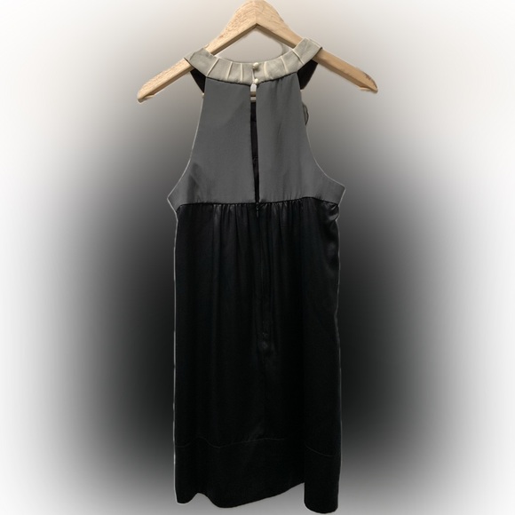 BCBGMAXAZRIA 💯 SILK - Picture 2 of 13